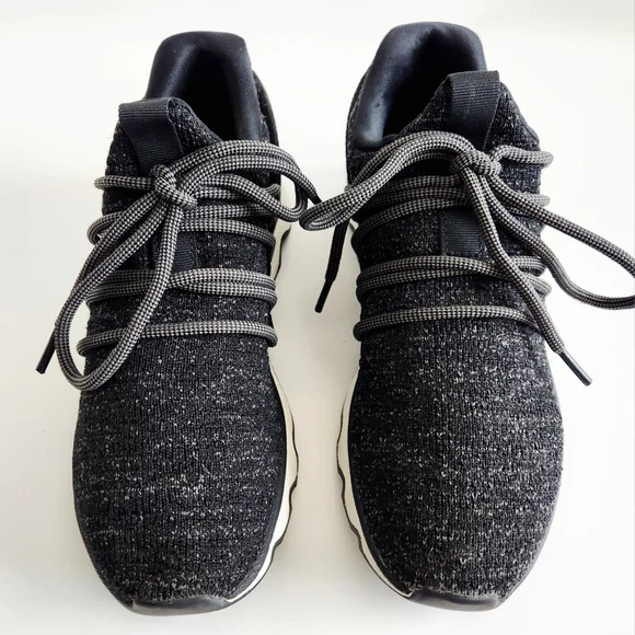 Sorel Kinetic Lace Sneakers, Cool Modern Streetwear, Black & White Size 7.5 - Picture 2 of 16